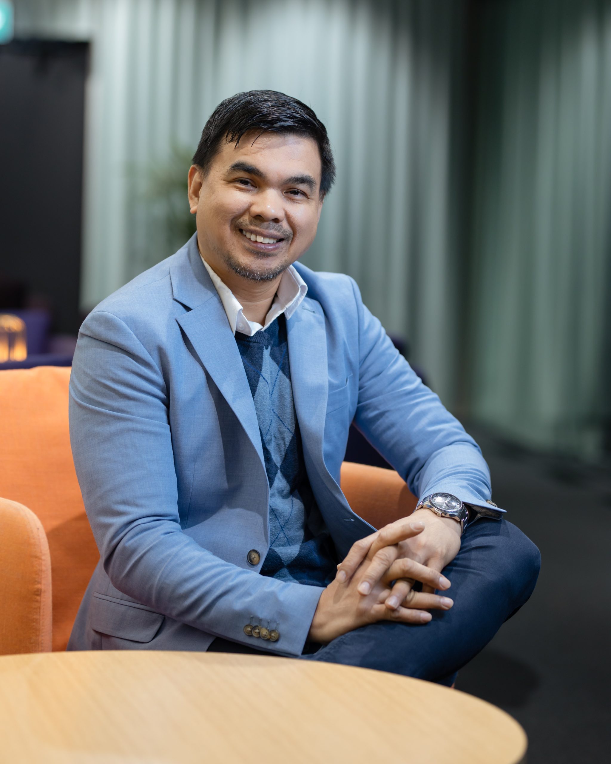 hypesiivinen toimitusjohtaja - ferdie